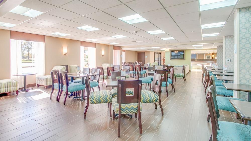 Holiday Inn Express Hotel & Suites Midlothian Turnpike By Ihg North Chesterfield Eksteriør billede