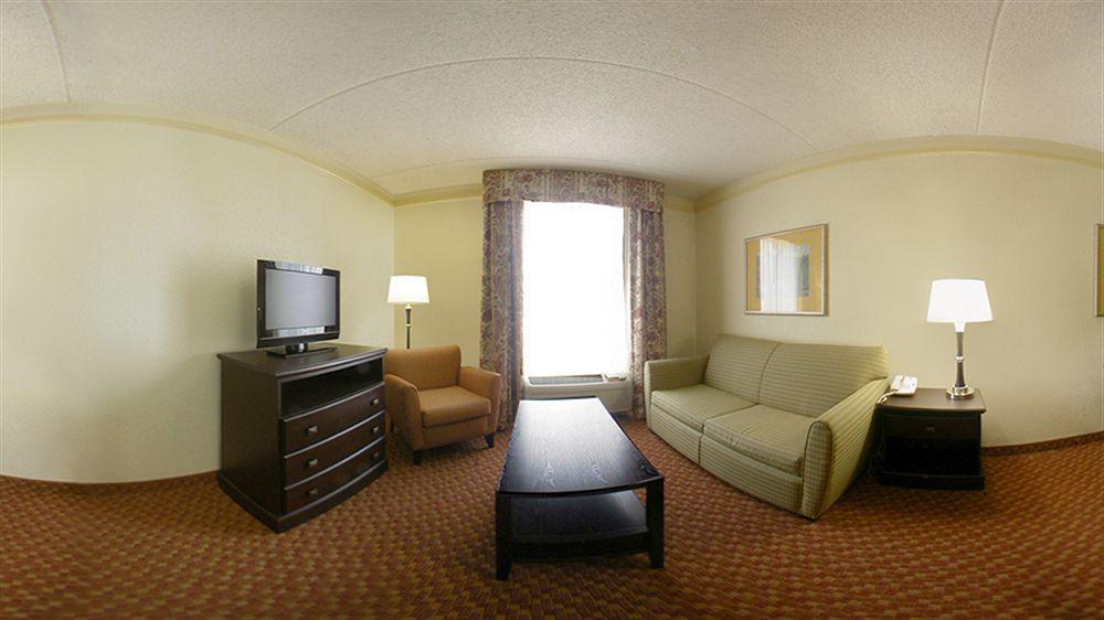 Holiday Inn Express Hotel & Suites Midlothian Turnpike By Ihg North Chesterfield Eksteriør billede